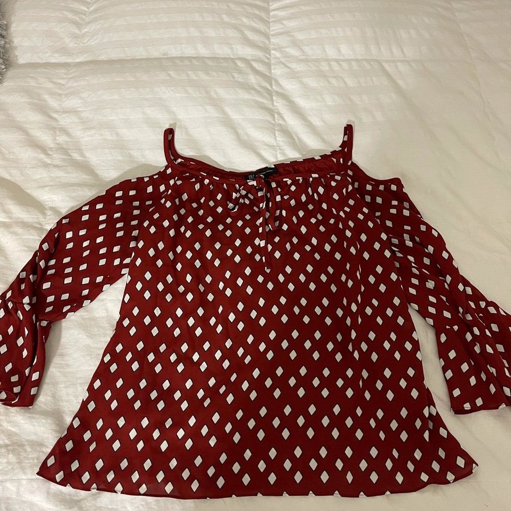 Cold shoulder burgundy blouse